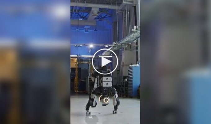 A Boston Dynamics robot was taught to do a handstand