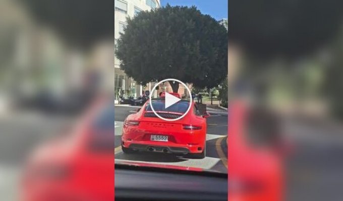 Как учат в автошколах Монако