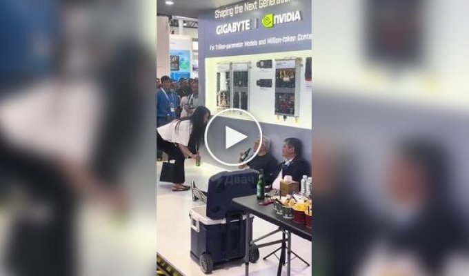Оказалось, что глава Nvidia Дженсен Хуанг тоже обычный человек
