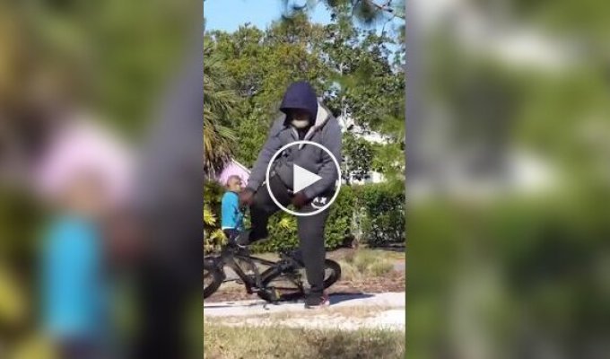 Парень устроил розыгрыш с «заряженным» велосипедом