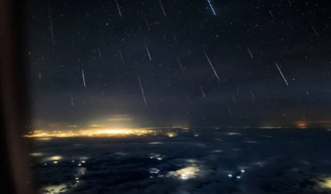 Метеорний потік: вид з літака (4 фото)