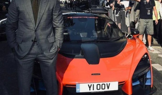 Поразительный гараж Джейсона Стэтхэма (7 фото)