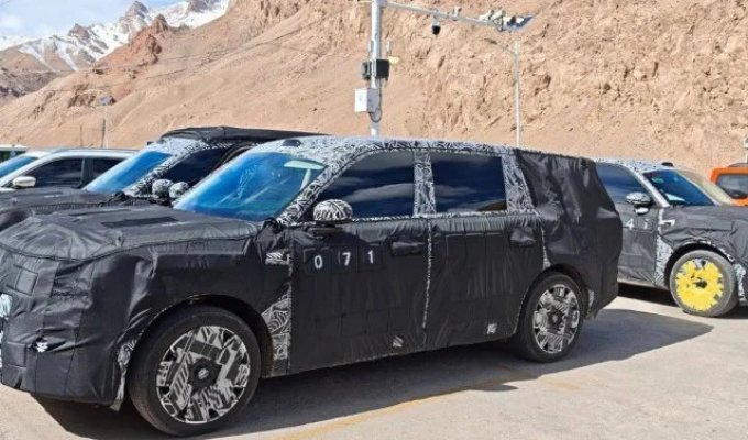 Xiaomi, following the success of the YU7 model, plans to release up to three new cars in 2026 (4 photos)