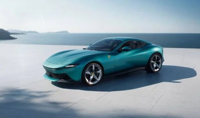 The cheapest Ferrari Amalfi - it costs "only" 260,000 euros (3 photos + video)