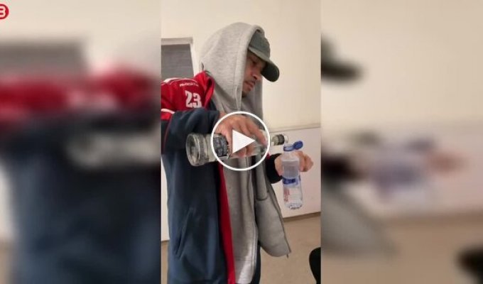 Пранкер пожартував з спортсменів після тренування