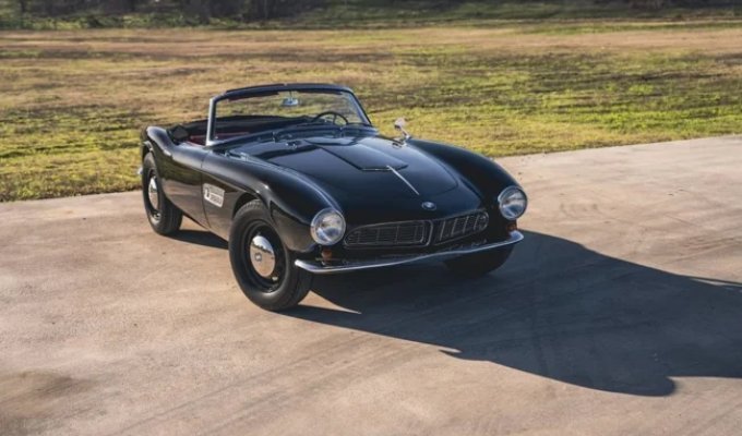 Раритетный родстер BMW 507 1959 года выпуска выставят на торги (25 фото)