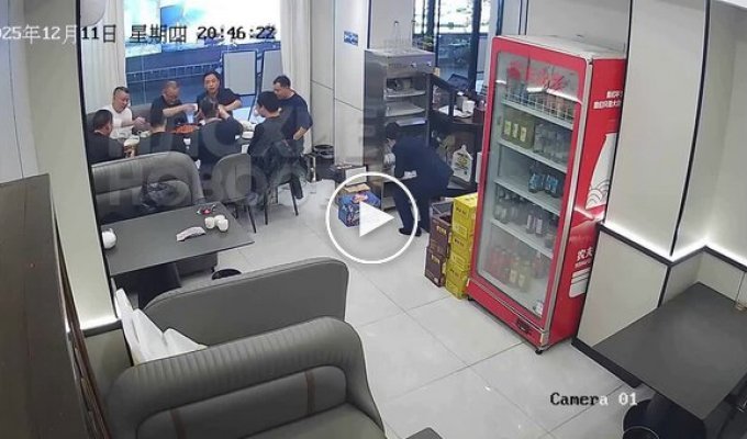A gas burner exploded during dinner at a Chinese cafe