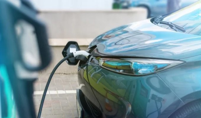 Головний міф про електромобілі тріснув - батареї живуть більше 10 років, показало дослідження (2 фото)