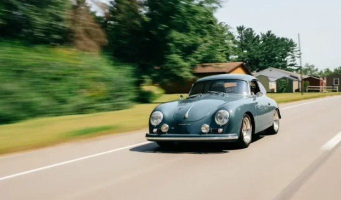 One of the first Porsches was equipped with a large engine and put up for sale (13 photos)