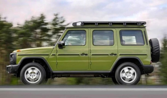 Mercedes представляет новую версию «Гелика», вдохновлённую классикой из 80-х (4 фото)
