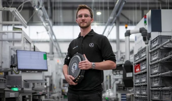 Компактный электромотор Yasa выдал более 1000 сил (2 фото)