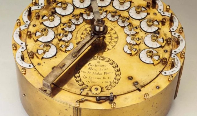Interesting and antique objects that are hundreds of years old (18 photos)