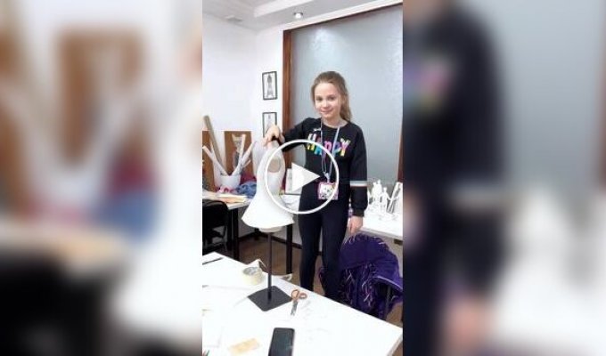 Children sew fashionable costumes with their own hands