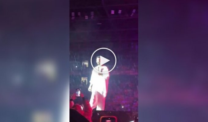 A Turkish singer was caught in a stream of fire during a concert