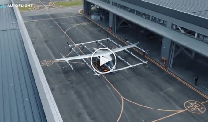 An air taxi for up to 10 passengers was successfully tested in China