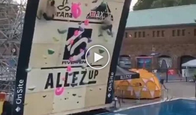 Соревнование человеков-пауков