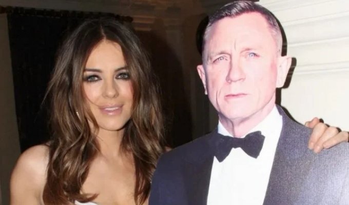 60-year-old Elizabeth Hurley became a Bond girl: only temporarily (6 photos)