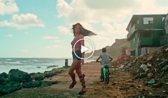 Almost 2 billion views. Incredibly beautiful video from Luis Fonsi and music! It makes me want to dance!