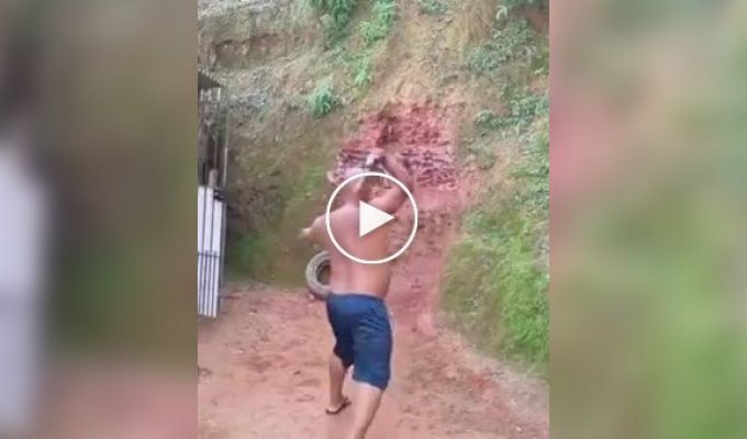 Счастливый день неопытного метателя ножей