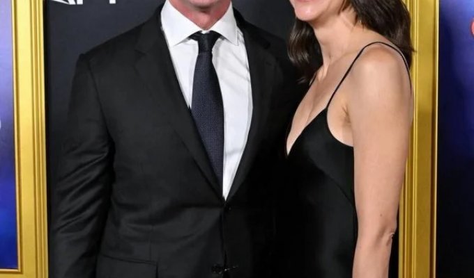 Хью Джекман впервые вышел на публику с любовницей Саттон Фостер (4 фото + видео)