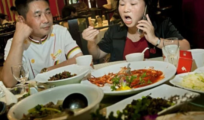 A Chinese man sued his fiancée for eating too much (5 photos)