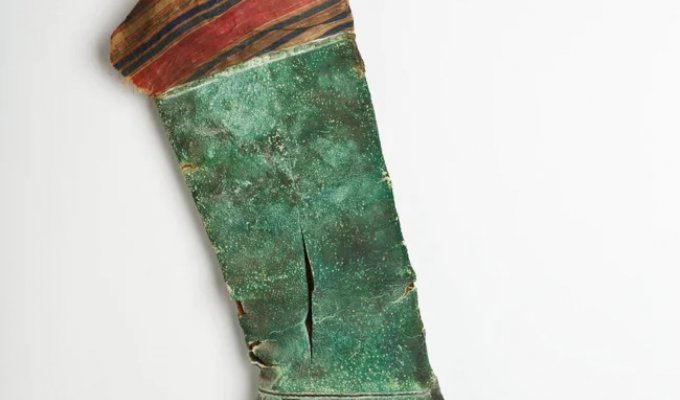 How High-Heeled Shoes Came to Be, and What Do Horsemen from Ancient Persia Have to Do with It (7 photos)