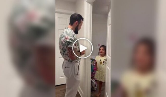 In the US, a father takes rent and utilities from his 6-year-old daughter, teaching her financial literacy