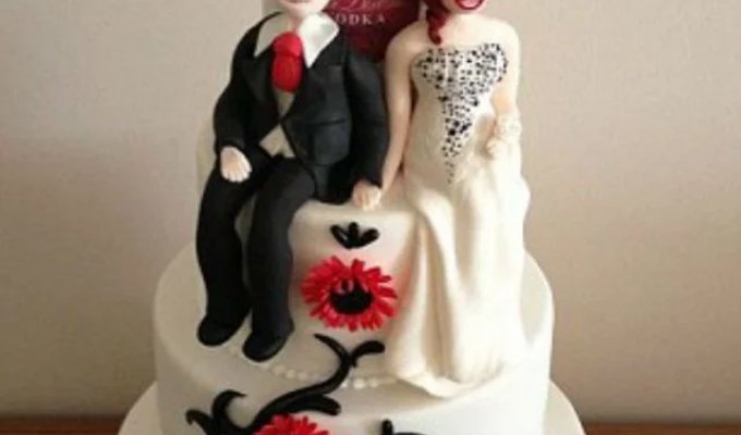 Странные свадебные торты (17 фото)