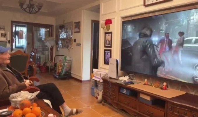 91-річний дід-стрімер прославився у мережі (3 фото + 1 відео)