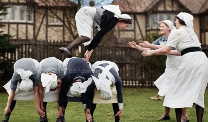 Рідкісні та цікаві фотоматеріали з фронтів Другої Світової Війни (21 фото)