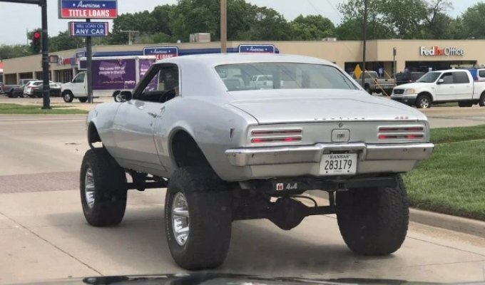 Crazy Car Mods (25 Photos)