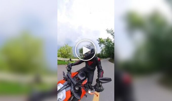 A beautifully filmed traffic accident