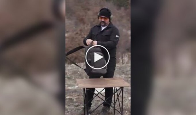Складной дробовик, который помещается в рюкзак