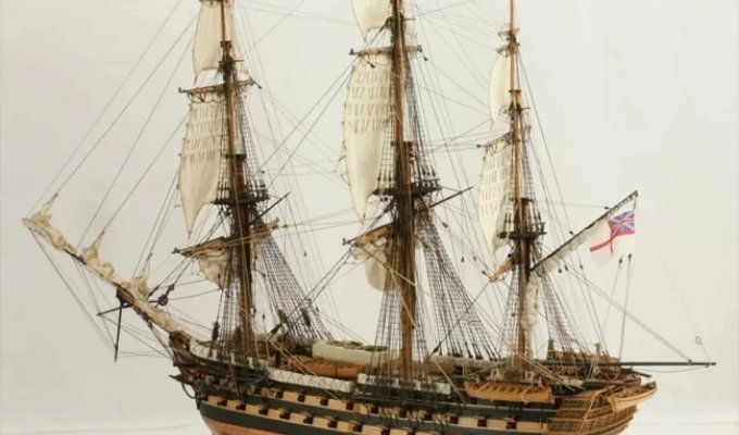 Маленькие игрушки для взрослых. Корабли. Часть 2 (13 фото)