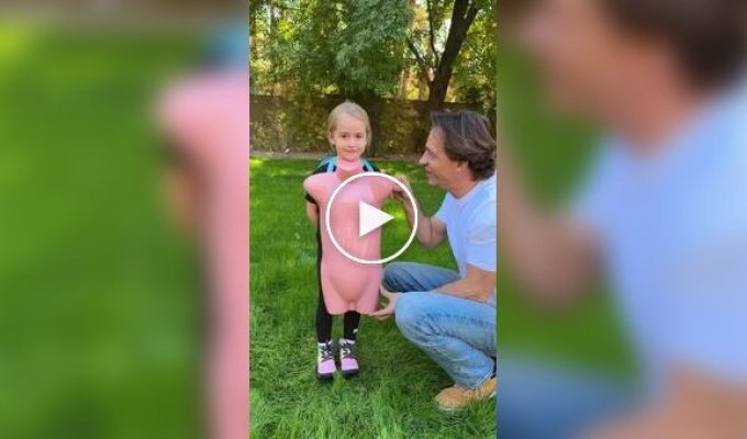 The creepiest and simultaneously ingenious children's costume