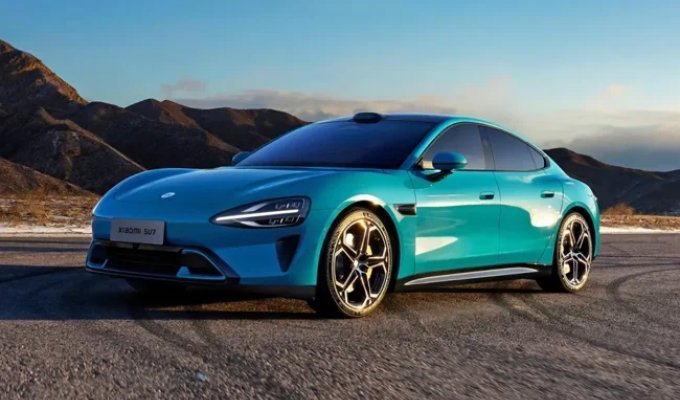Xiaomi loses up to $900 on every car sold (3 photos)