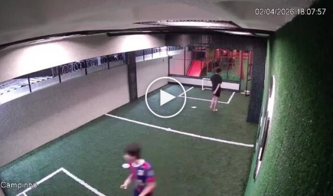 A Teenager Almost Died from Electrocution – His Friend Risked His Own Life