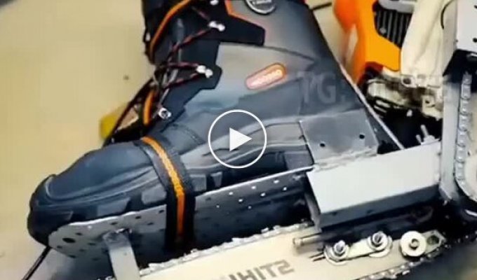 A man created chainsaw skates