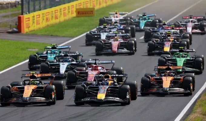 Китайская BYD хочет участвовать в Формуле-1 (1 фото)