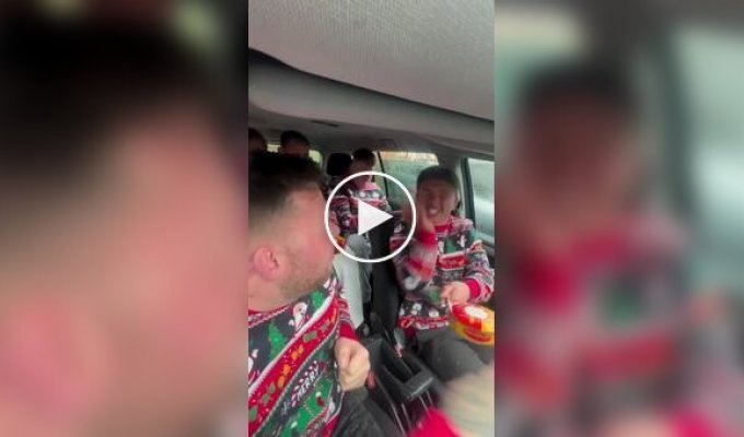 Худшая идея дня: сюрстремминг в закрытой машине