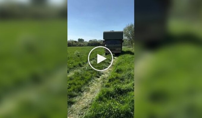 Волшебный фургон, который превращается...